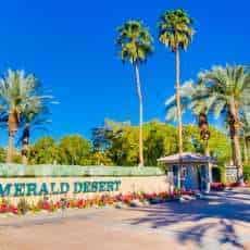 emerald-desert-rv-resort-sign